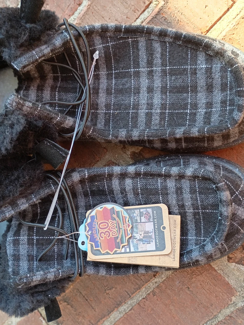 Men's LAMO Black Plaid Sheepskin Insole Casual Slip-On Slippers Size 10